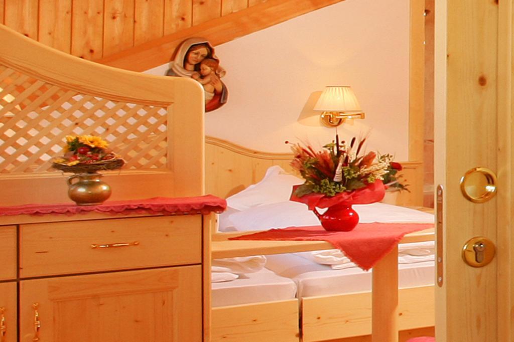Garni B&B Schenk Selva di Val Gardena Pokój zdjęcie