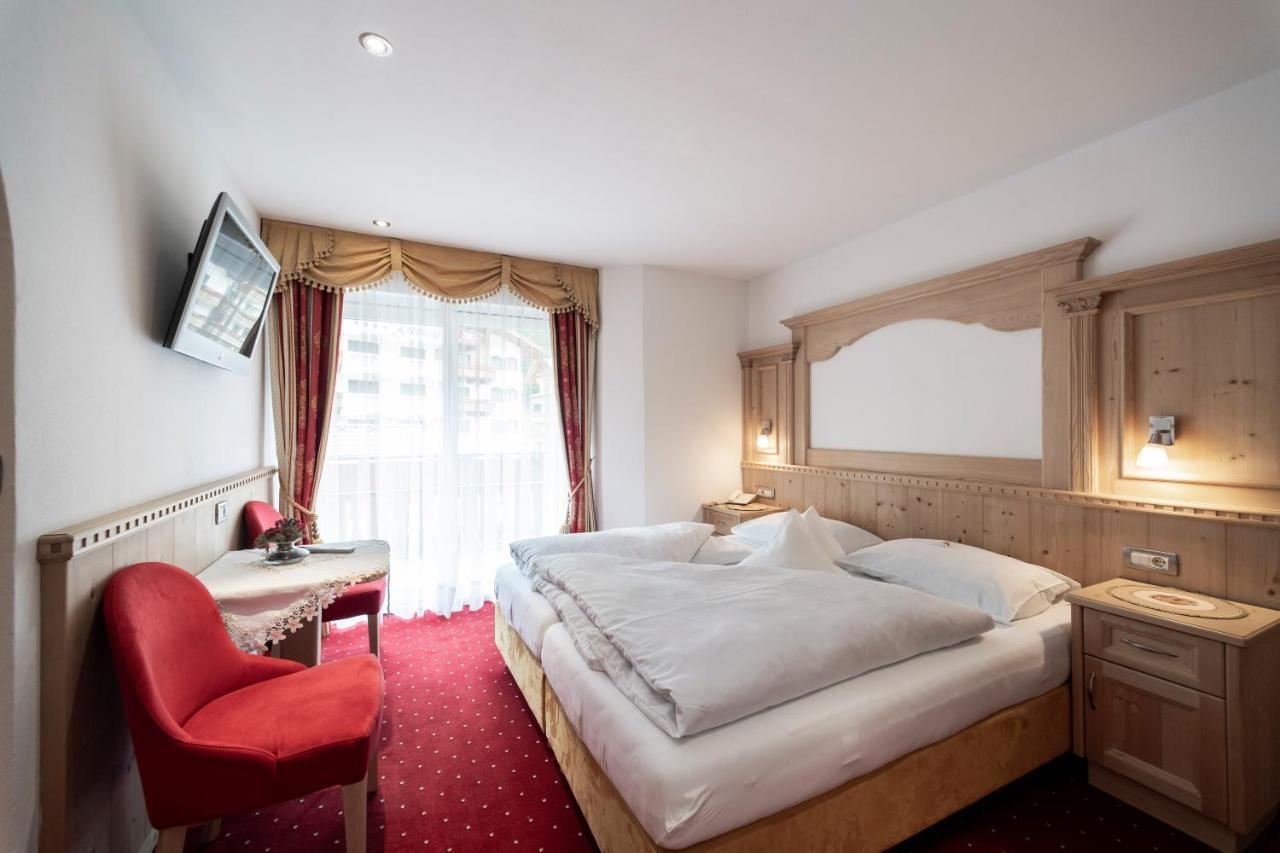 Garni B&B Schenk Selva di Val Gardena Zewnętrze zdjęcie